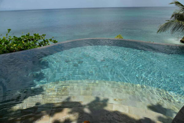 Mosavit Bali 20×20 piscine en pierre naturelle